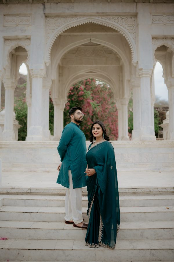 Wedding photograph by Seven Stories Production