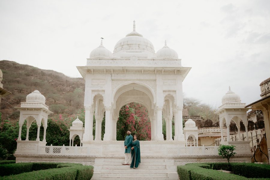 Wedding photograph by Seven Stories Production