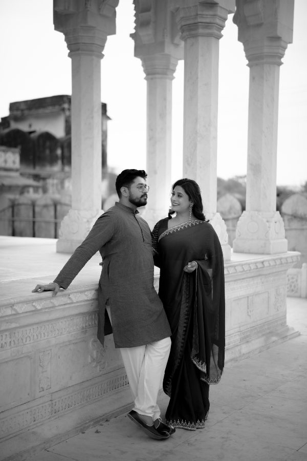 Wedding photograph by Seven Stories Production