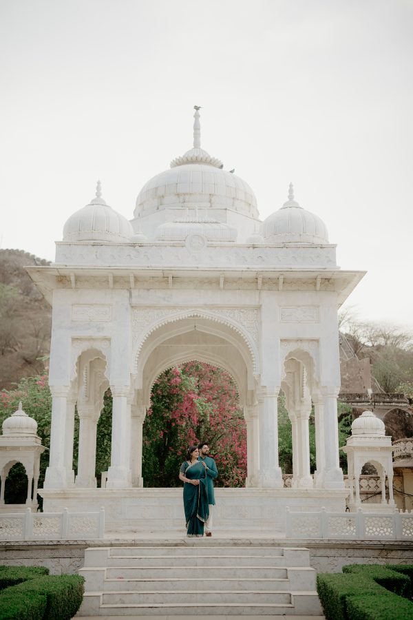 Wedding photograph by Seven Stories Production